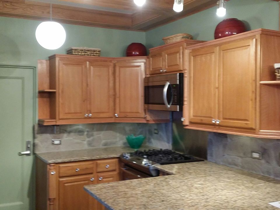 1st image of 5000 S Cornell Ave
