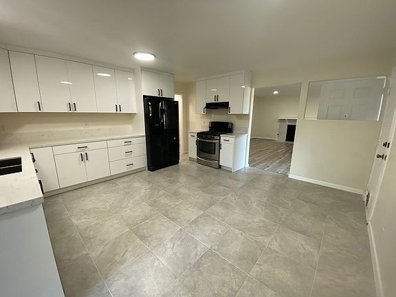 5th image of 9616 E Avenue S8