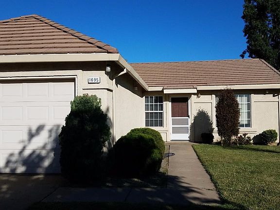 3rd image of 1695 Twisted River Dr
