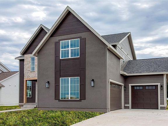 2nd image of 411 NW Reinhart Dr