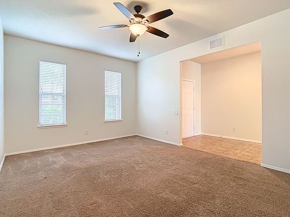 5th image of 466 Alpine Thistle Dr