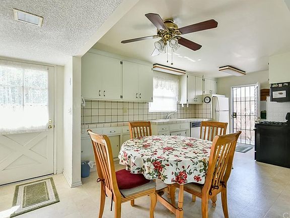 3rd image of 10071 Brenda Ave