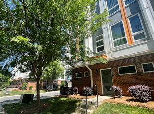 421 Southend Crossing Ln, Charlotte, NC 28203