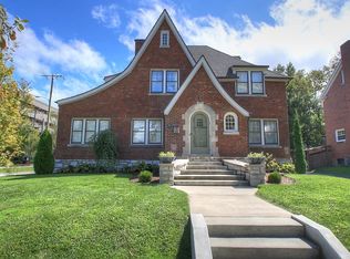 1820 Nicholasville Rd, Lexington, KY 40503