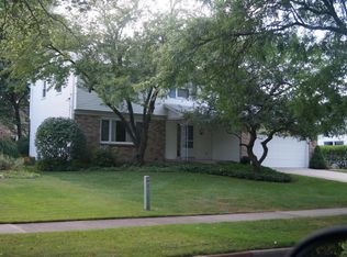 2301 Edgewood Ave SE, Grand Rapids, MI 49546