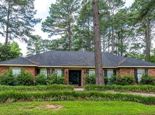 564 Dunmoreland Dr, Shreveport, LA 71106