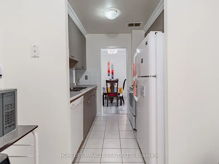 3025 Queen Frederica Dr #807 — Photo 5