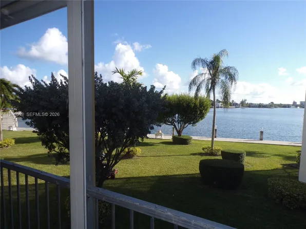 3020 Marcos Dr APT S214, North Miami Beach, FL 33160