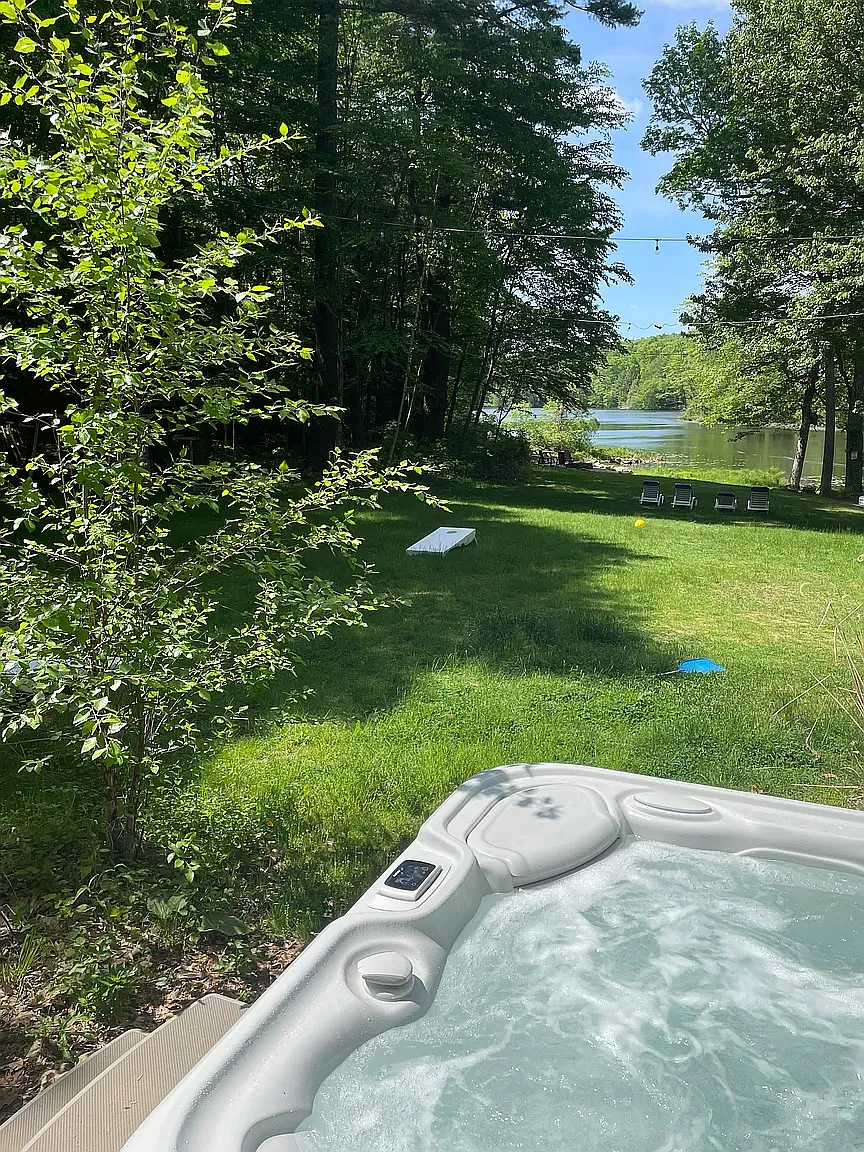 4 bed, 2200 sqft, $3,000 — Photo 3