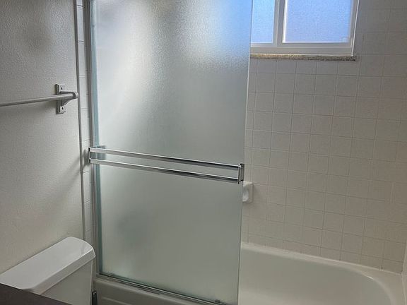 5th image of 1846 E 16th St Unit A