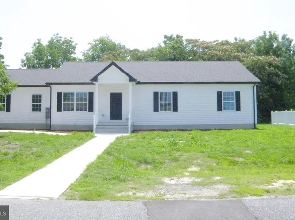 3 Alfred St, Georgetown, DE 19947