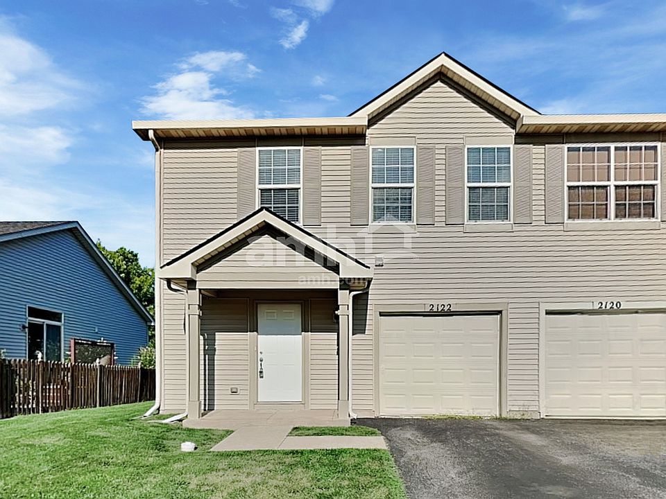 1st image of 2122 Rebecca Cir
