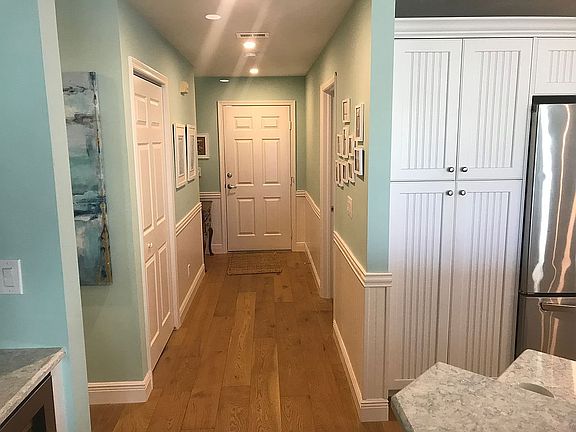 5th image of 9103 Vanderbilt Dr APT 305