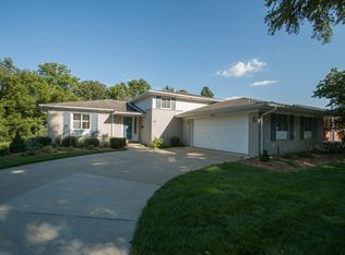 16412 Alpine Dr, Livonia, MI 48154