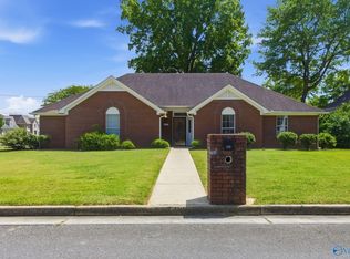 701 Rigel Dr SW, Decatur, AL 35603