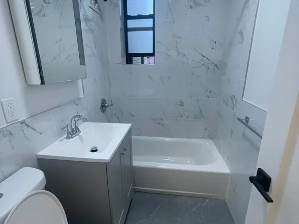 31-21 29th Street image 5 of 5