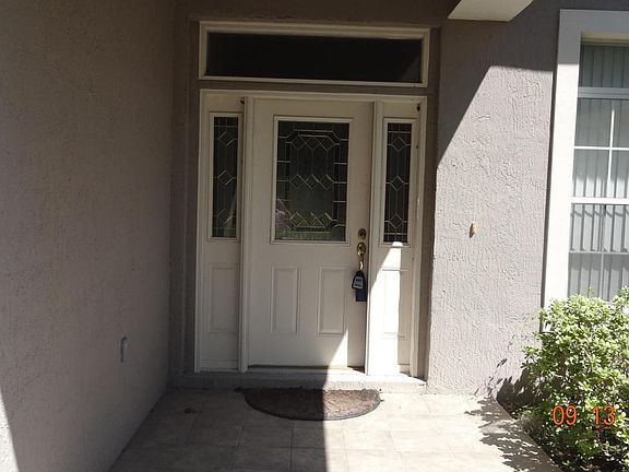 4th image of 10221 SE 42nd Ter