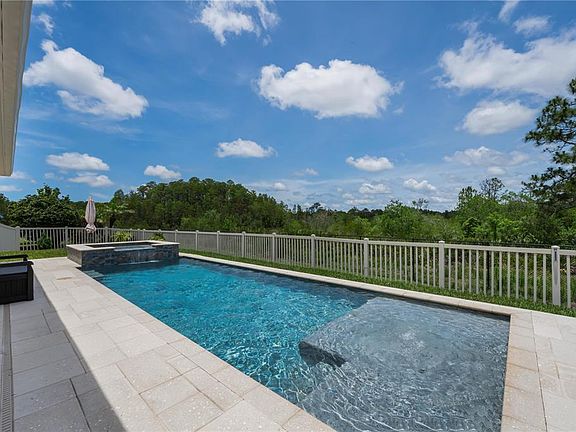 3rd image of 18233 ROSEATE DRIVE