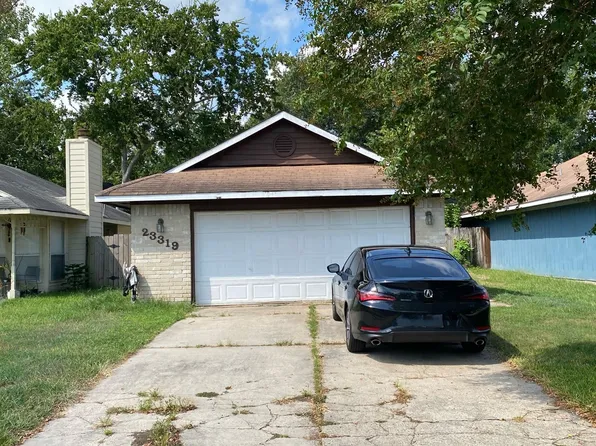 23319 Prairie Bird Dr, Spring, TX 77373