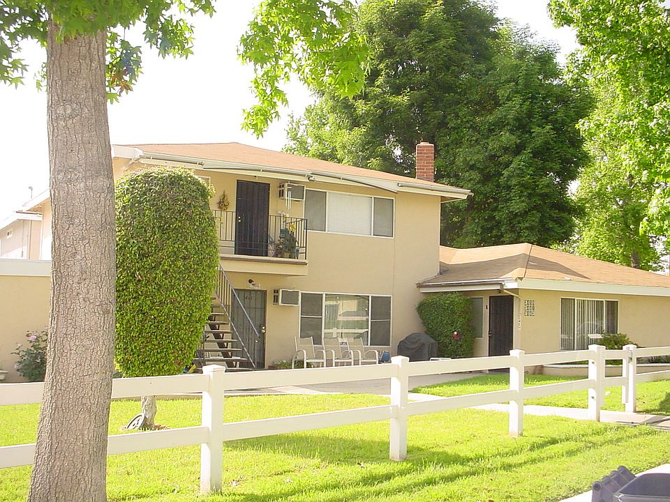 1st image of 3459 Columbia Dr