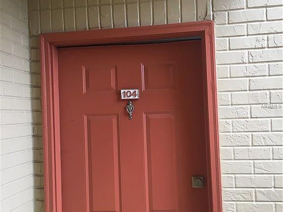 2nd image of 3772 Idlebrook 104 Cir