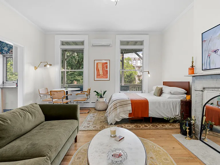 110 Clinton Ave #2A — Photo 3