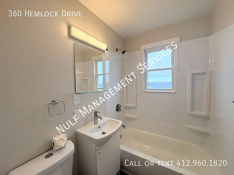 360 Hemlock Dr — Photo 4