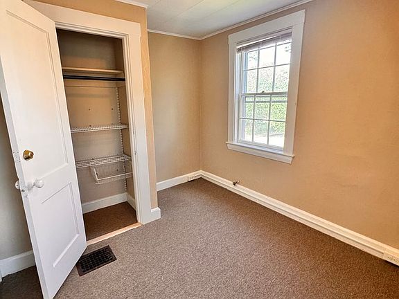 2nd image of 128 Concord Way