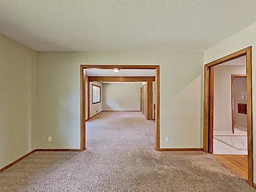 3rd image of 14925 31st Ave N