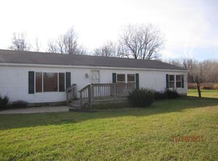 7365 Oakville Waltz Rd, Carleton, MI 48117