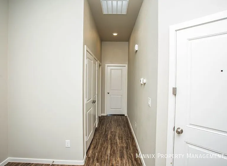 2113 N Jayton Ave #B — Photo 23