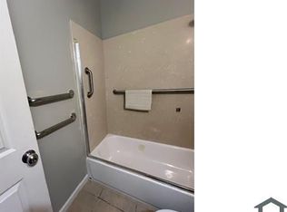 1656 Newcomb Ave, San Francisco, CA 94124