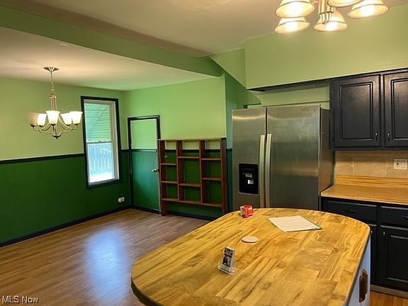 4th image of 7515 Lawn Ave