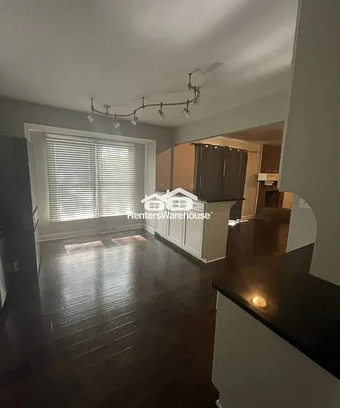 12324 Bennington Ave — Photo 6