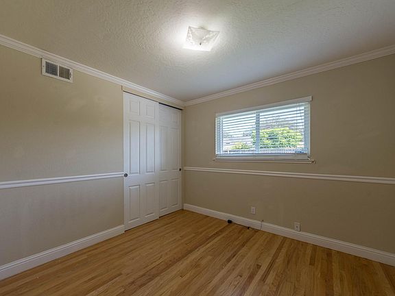5th image of 1308 Ashcroft Ln