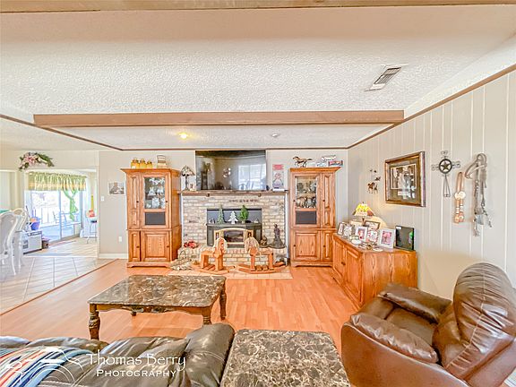 2nd image of 2732 County Road 248