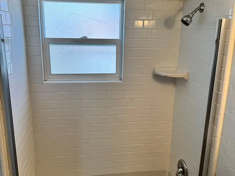 1324 N Farris Ave — Photo 16