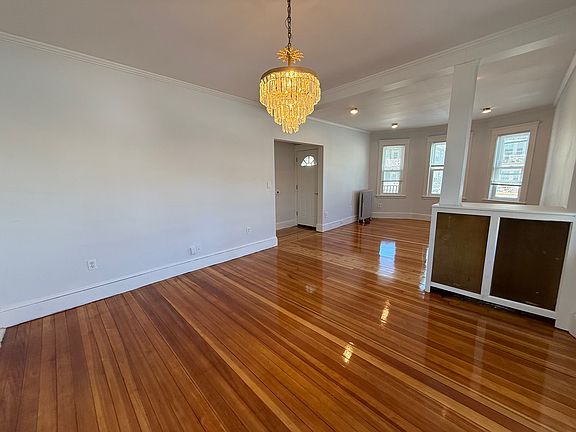 4th image of 274-272 Belgrade Ave #2