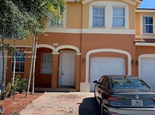 10916 SW 240th Ln, Homestead, FL 33032