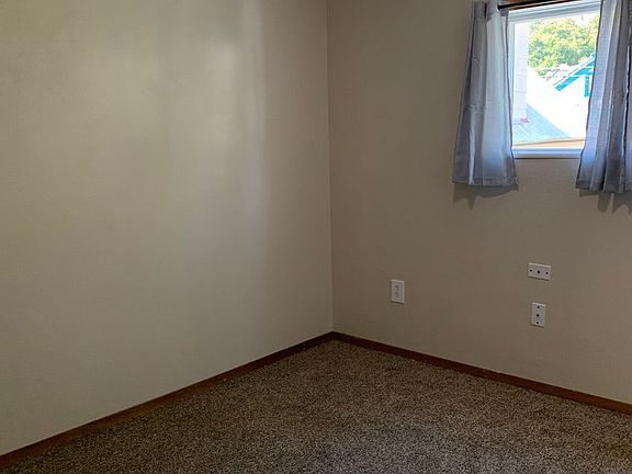 2nd image of 508 S Main St #Mai508-b