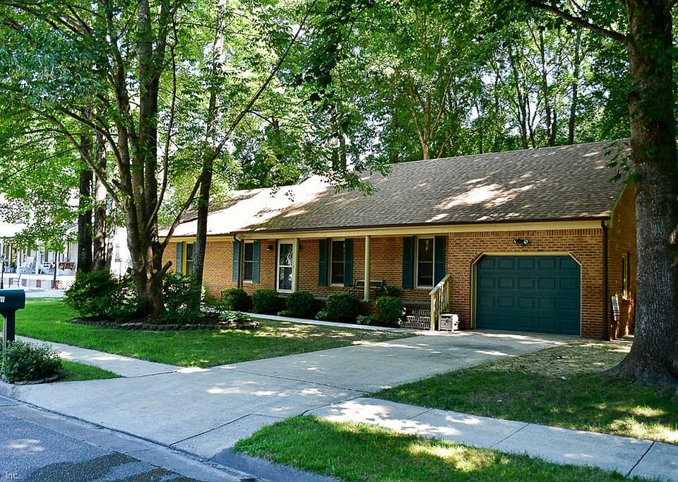 Brick ranch at the end of a dead in street.  Once car attached garage, brand new roof and attic insulation.