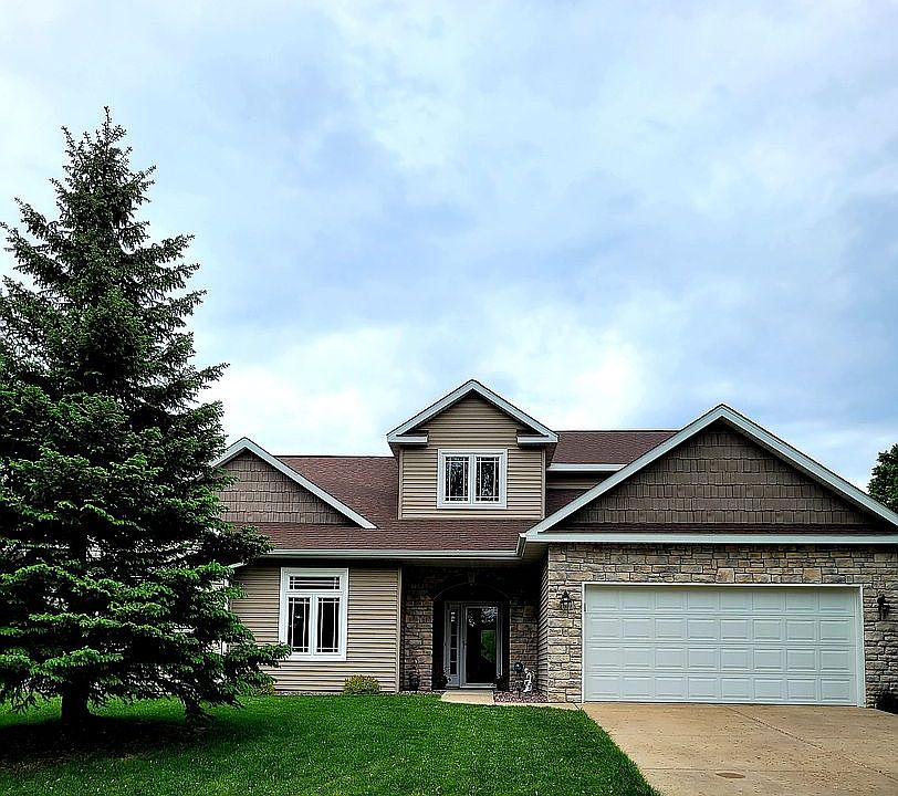 4600 Golf drive Windsor Wisc