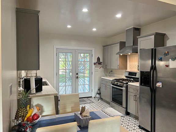 4th image of 3843 W 146th St