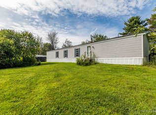 3082 Camden Rd, Warren, ME 04864