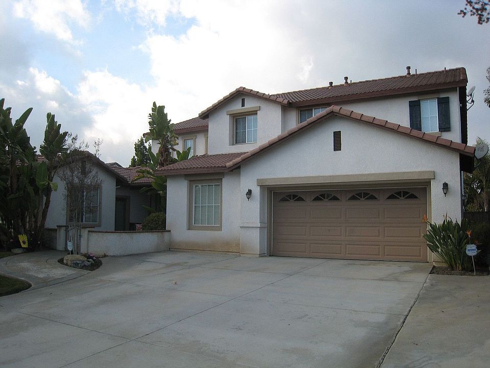 COMPLIMENTS OF PARK PLACE REAL ESTATE