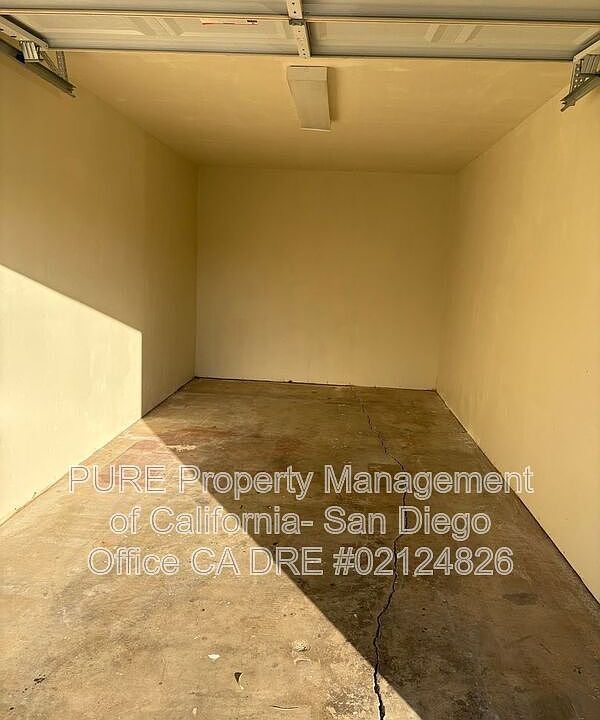 2nd image of 1124 Florence St #3