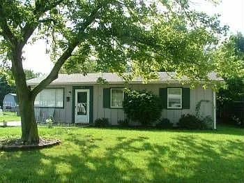351 Granada Pl photo 1