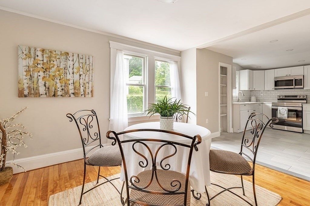 2 Hockanum Way, Worcester, MA 01606 | Zillow