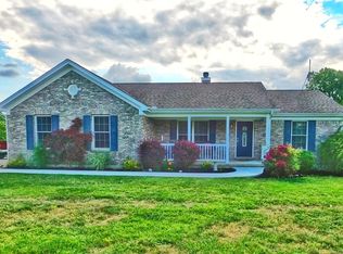 9182 Whitcomb Rd, Brookville, IN 47012