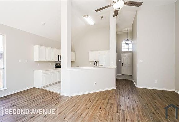 4th image of 4844 Ashton Ave